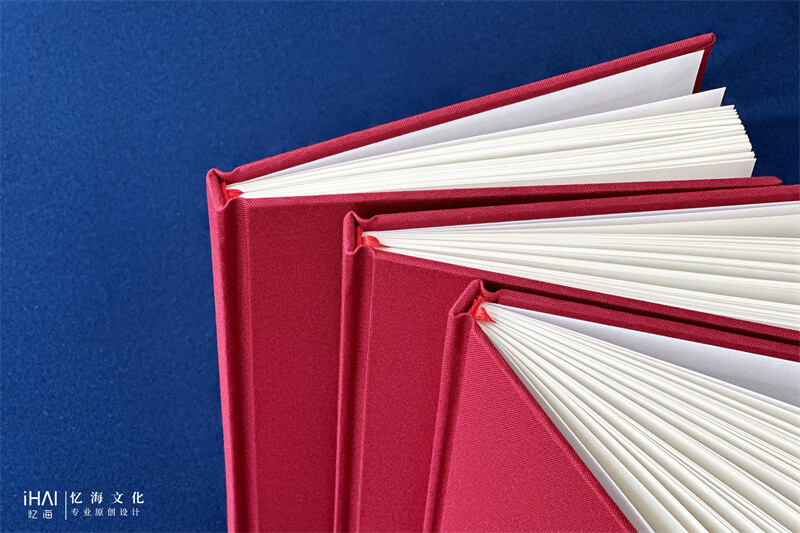 锁线精装王氏家谱-忆海文化